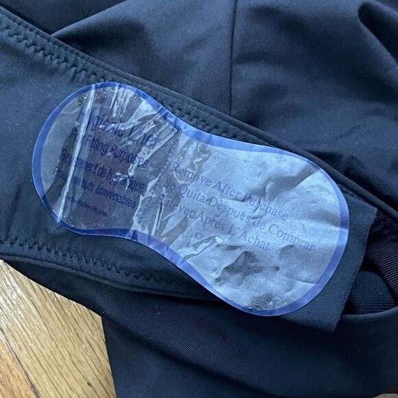 SEA LEVEL SWIM Australia One Piece Swimsuit Size 6 Black NEW Modern Scalloped - Picture 6 of 6